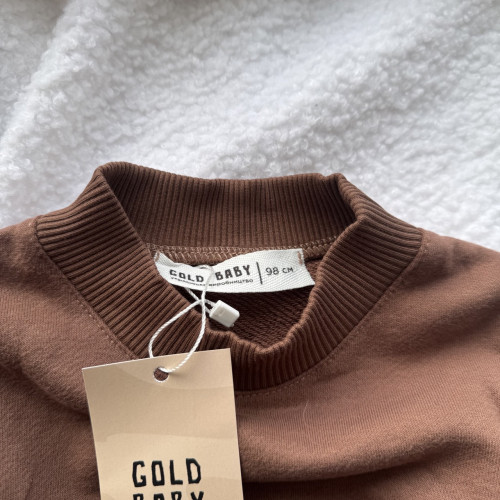 Детский костюм коричневого цвета 98 размер