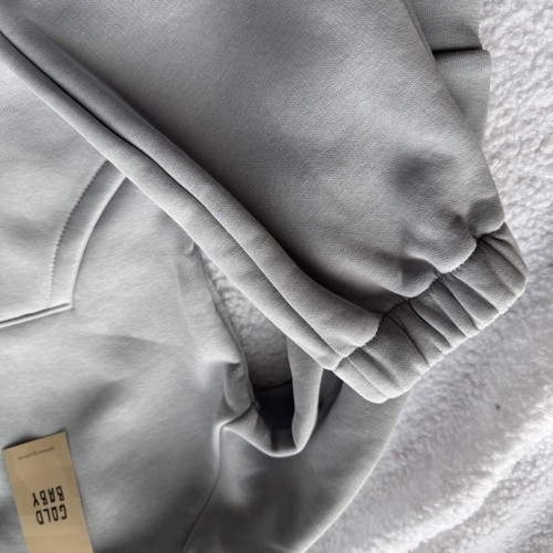 Утеплений дитячий костюм з капюшоном сірого кольору 104 розмір 